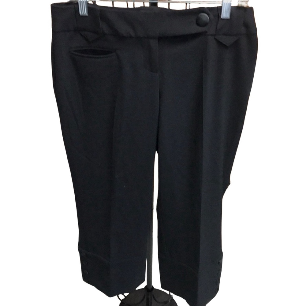 Zinc Crop Pants Satin Buttons Black